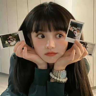 向天真的女生投降